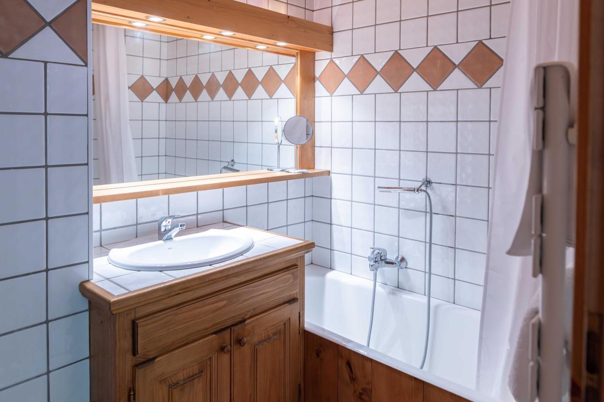 Warm 2-Bedroom Apartment Near The Tourist Office Megève Exteriör bild